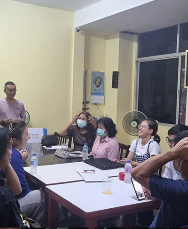 ပၢင်ၵုမ်းၽူႈၸတ်းလၢႆးၵၢၼ် ၼႂ်းဝၼ်းတီႈ 7/8/2025 ၶၢဝ်းယၢမ်းၵၢင်ၶမ်ႈ 18.00 - 20.00 ဢွင်ႈတီႈ ႁူင်းပွႆႇသဵင် MAP Radio FM99